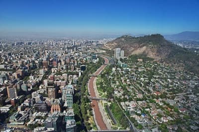 vista-panoramica-santiago-torre-costanera-chile_134785-6542-min